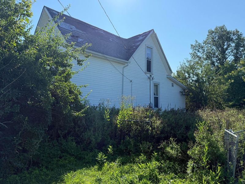 11972 Urbana Street, Middleburg, OH 43336 Photo 3
