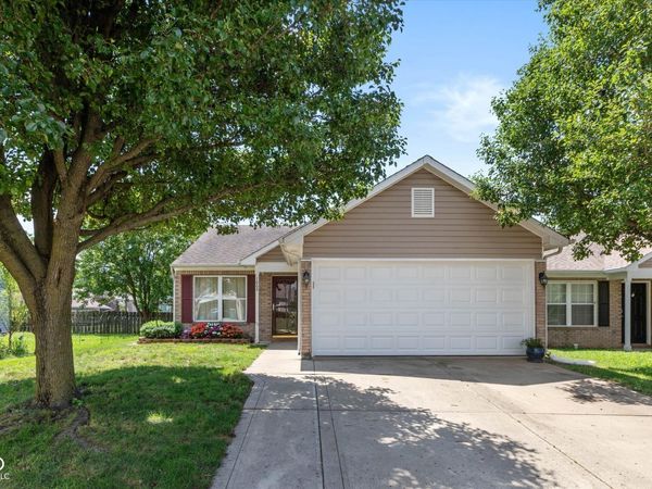 1009 Ebony Circle , Franklin, IN 46131