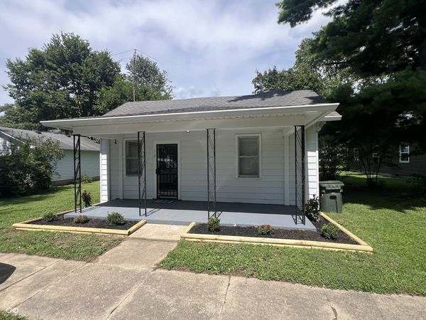 118 E Fletcher Street , Morristown, IN 46161