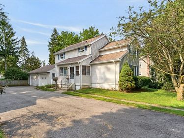 42 Barry Street, Brockport, NY 14420