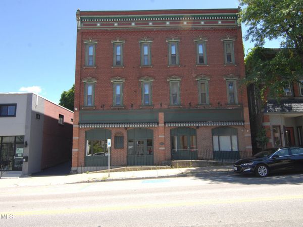 128 Milton Avenue, Unit Apt. 8, Ballston Spa, NY 12020