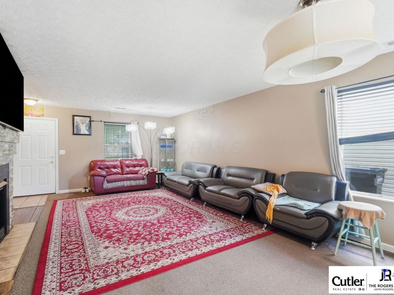 8020 Beardsley Avenue, Blacklick, OH 43004 Photo 4