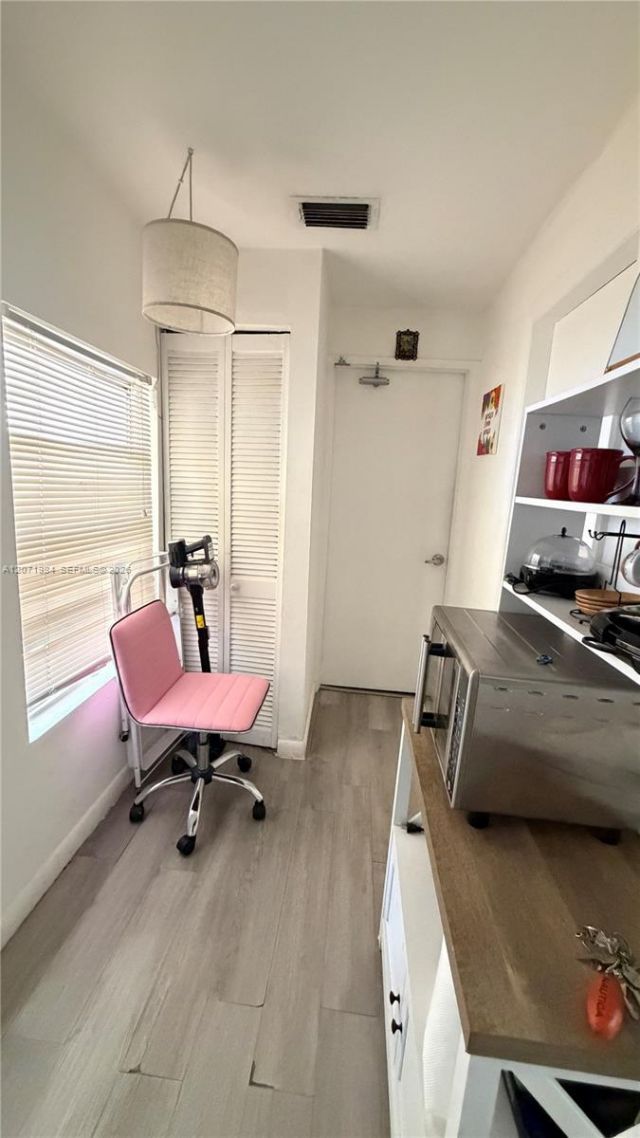 2027 NW 1st Ter , Unit R, Miami, FL 33125 Photo