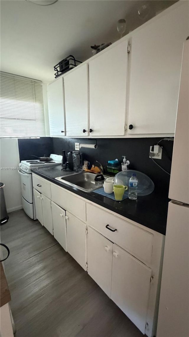 2027 NW 1st Ter , Unit R, Miami, FL 33125 Photo