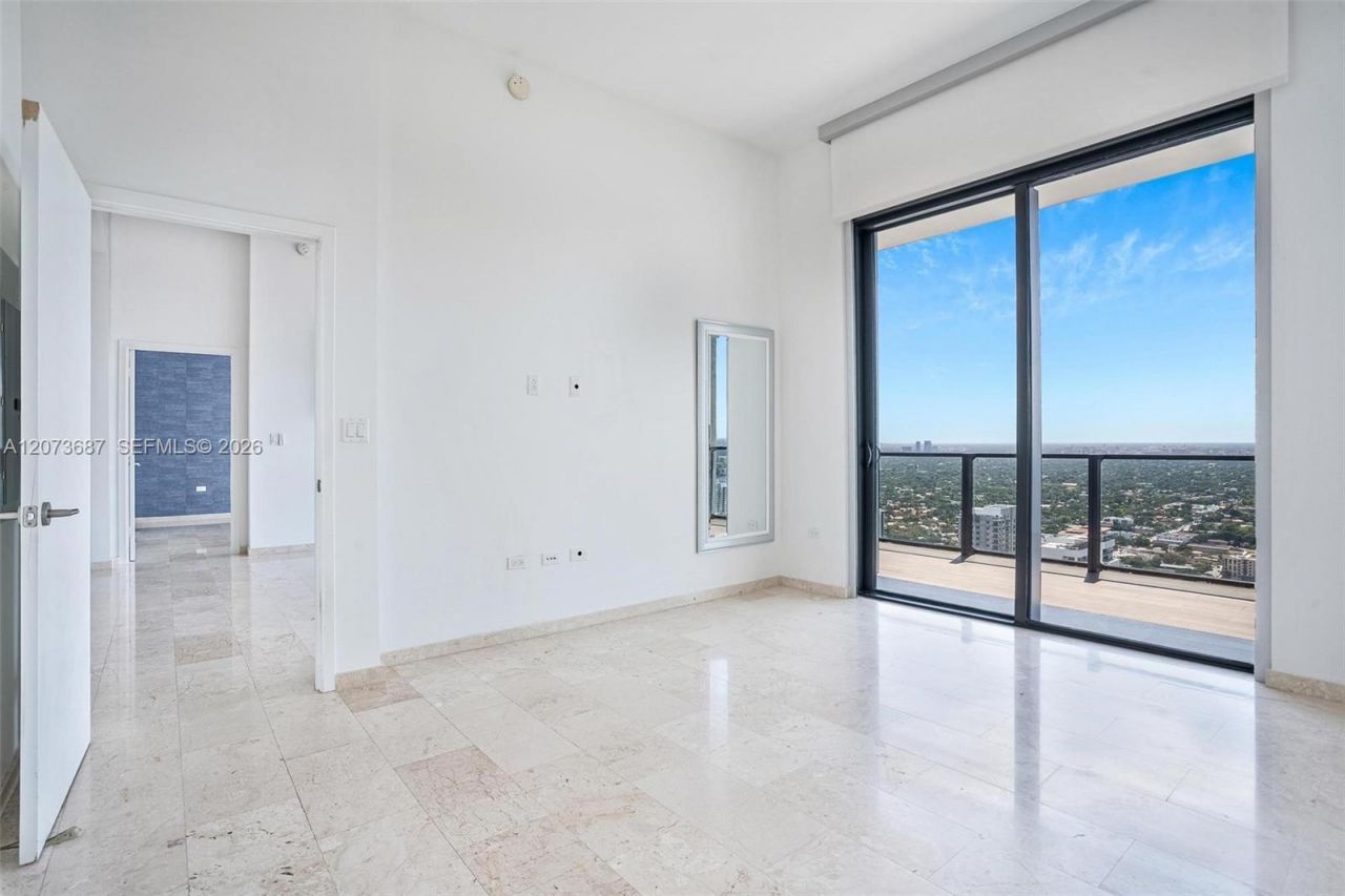 88 SW 7th St , Unit 4004, Miami, FL 33130 Photo