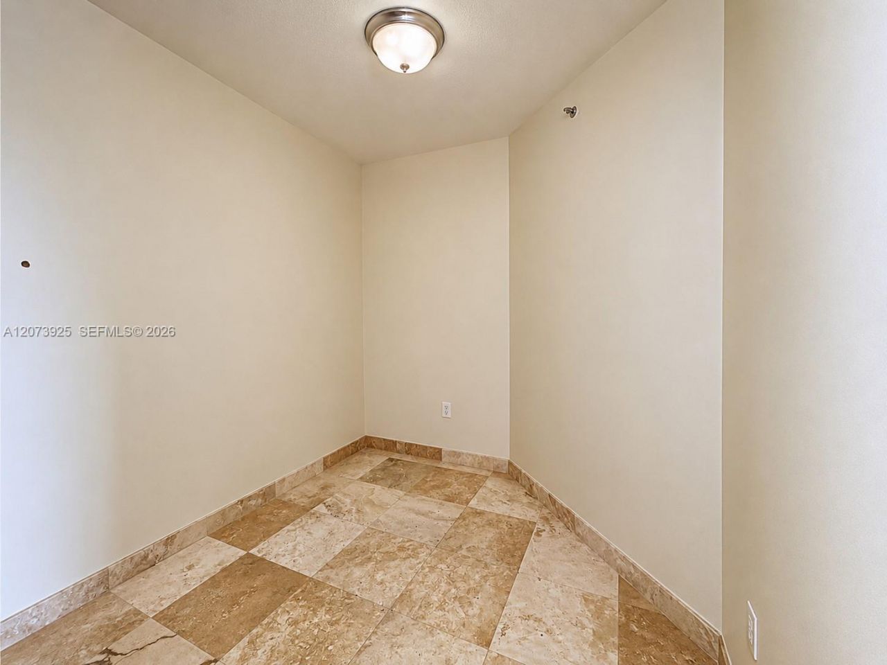 110 N Federal Hwy , Unit 703, Fort Lauderdale, FL 33301 Photo
