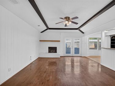 10526 Ravenscroft Drive, Dallas, TX 75230