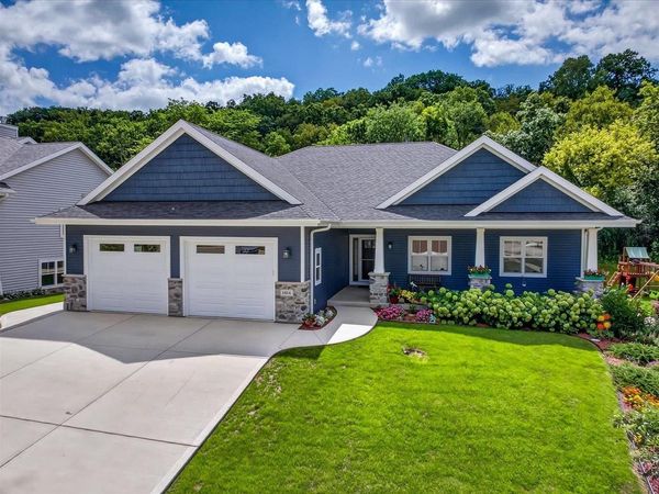 1414 Cornerstone Drive, Cross Plains, WI 53528