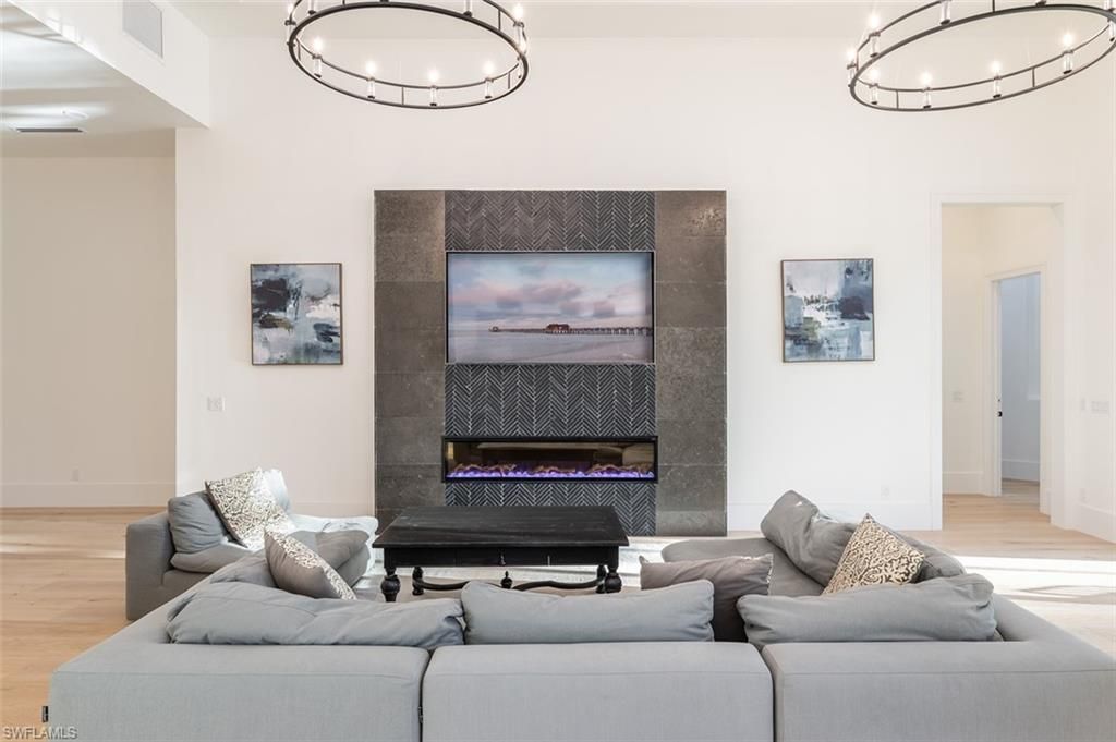 2749 Medallist Ln, Naples, FL 34109 Photo