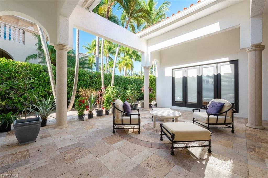 2749 Medallist Ln, Naples, FL 34109 Photo