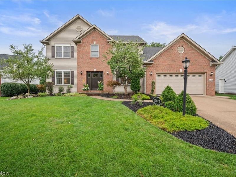 17877 Princeton Circle , Strongsville, OH 44149 Photo 1