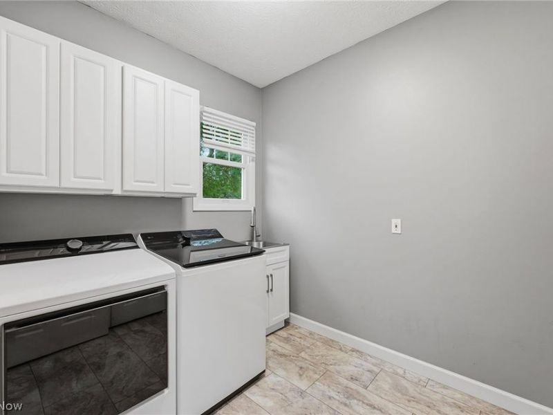 17877 Princeton Circle , Strongsville, OH 44149 Photo 19