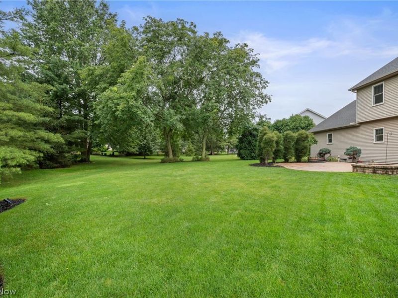 17877 Princeton Circle , Strongsville, OH 44149 Photo 37