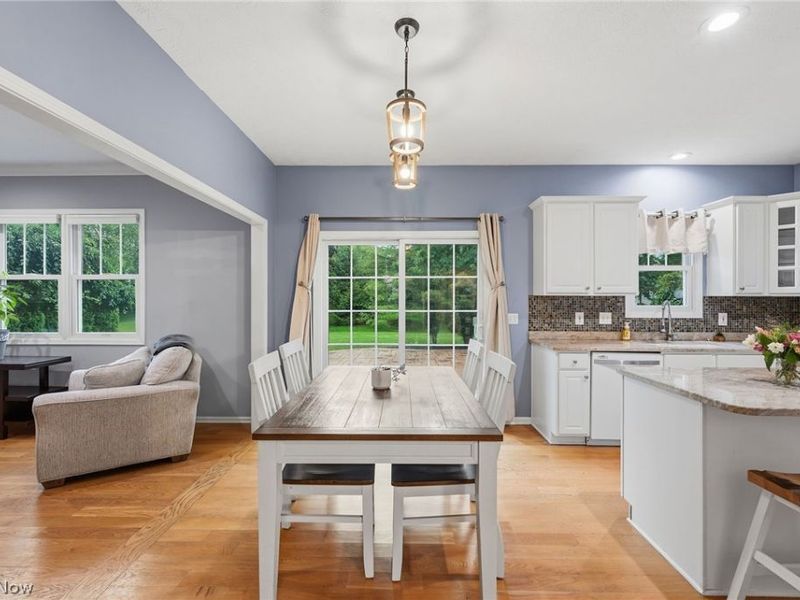 17877 Princeton Circle , Strongsville, OH 44149 Photo 8