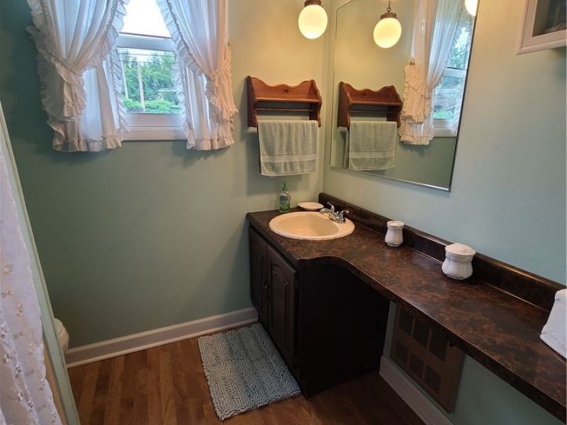 148 Hill Street, Smithfield, OH 43948 Photo 12