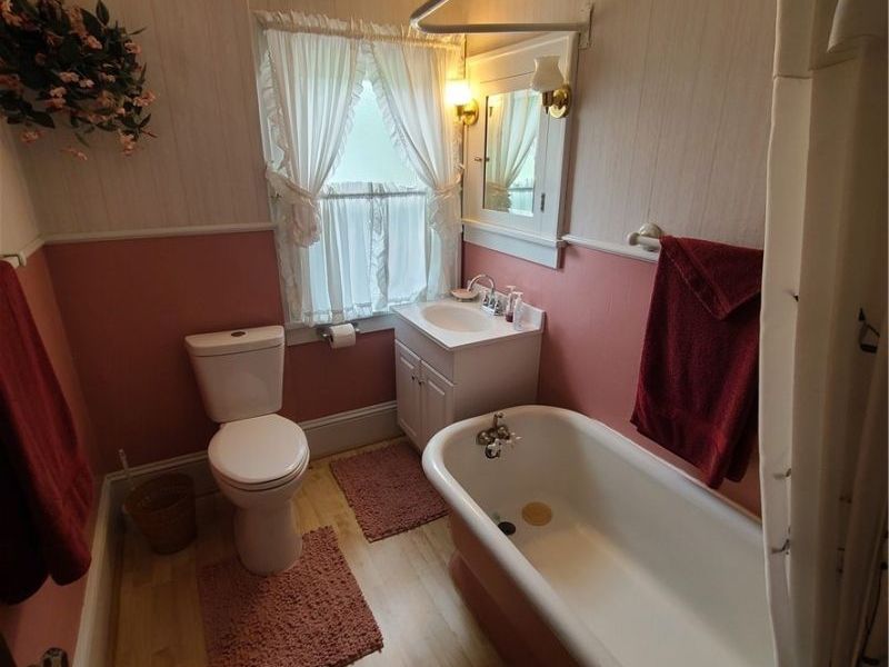 148 Hill Street, Smithfield, OH 43948 Photo 24