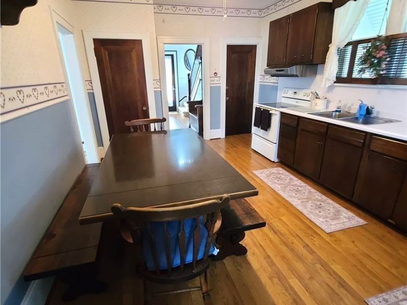 148 Hill Street, Smithfield, OH 43948 Photo 9