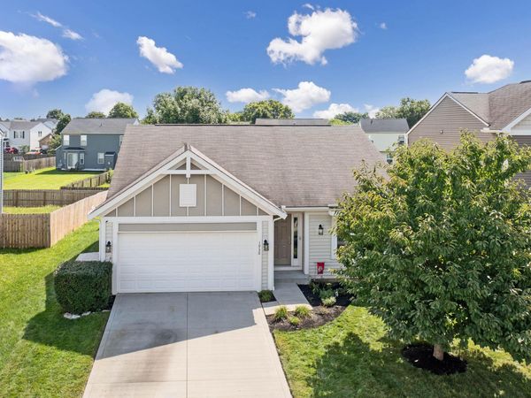 1938 Spring Cove Drive , Grove City, OH 43123
