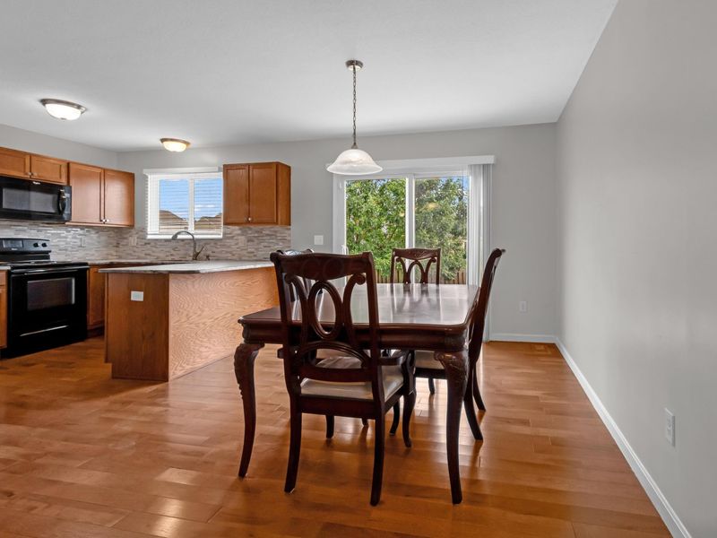 1938 Spring Cove Drive , Grove City, OH 43123 Photo 15