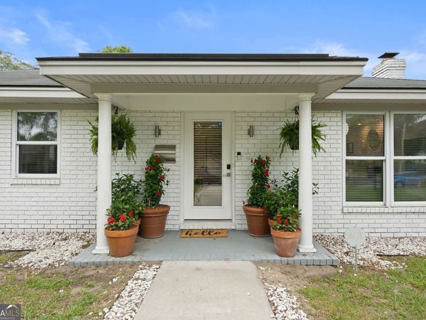 1520 E 49th Street, Savannah, GA 31404