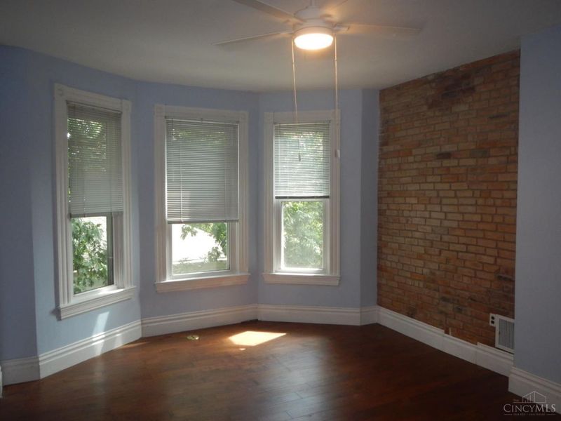 429 Considine Avenue, Cincinnati, OH 45205 Photo 9