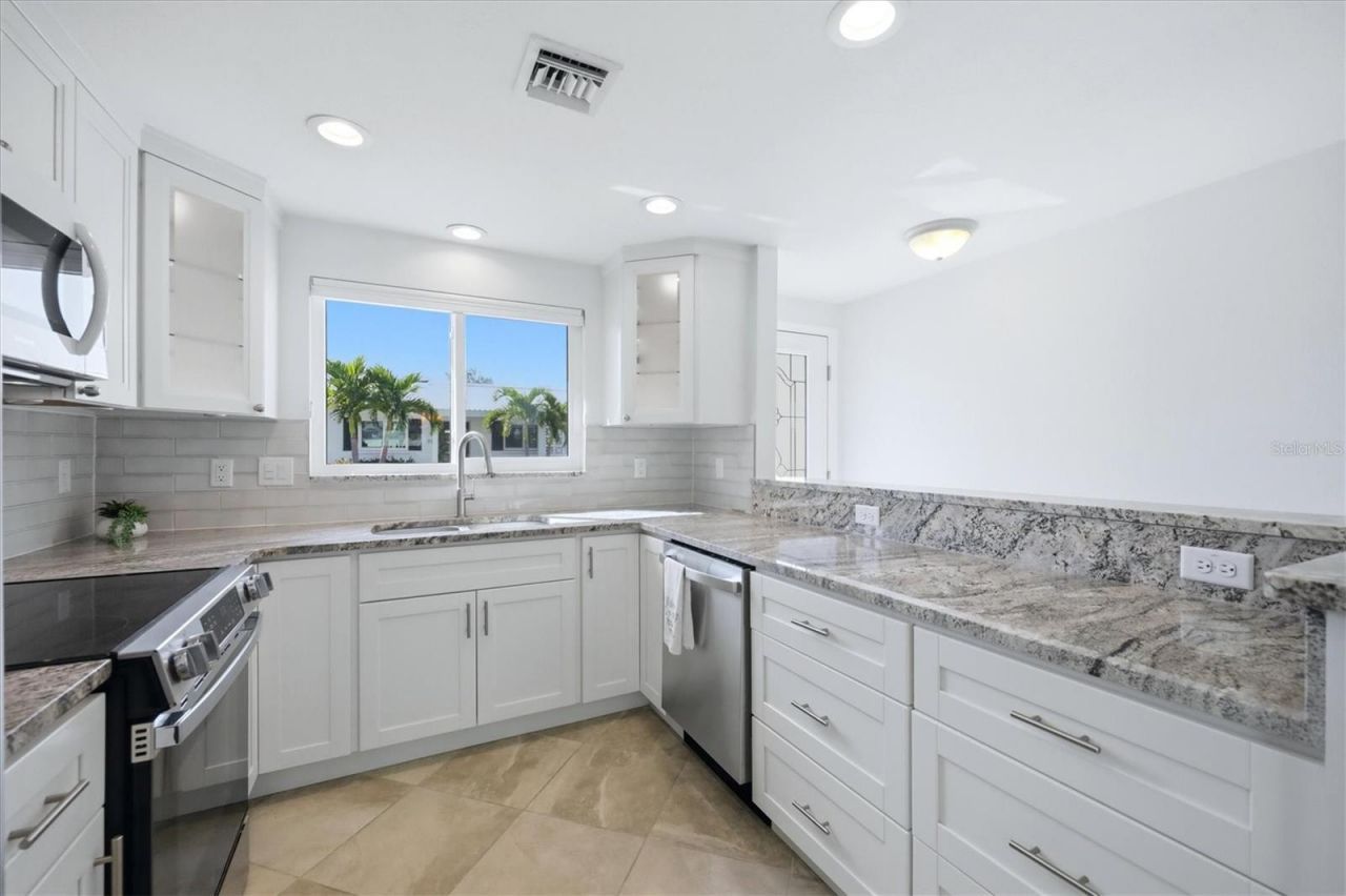 885 Spanish Drive N, Longboat Key, FL 34228 Photo