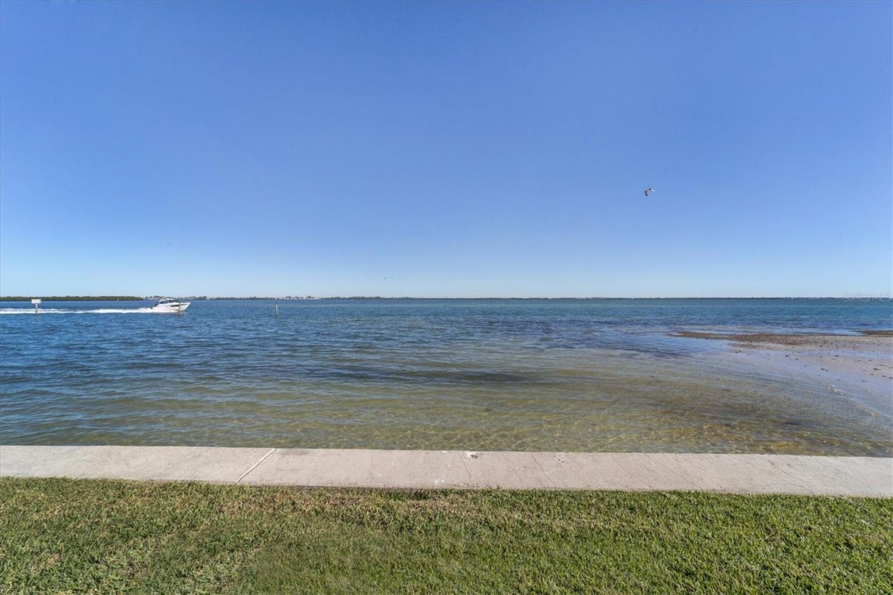885 Spanish Drive N, Longboat Key, FL 34228 Photo