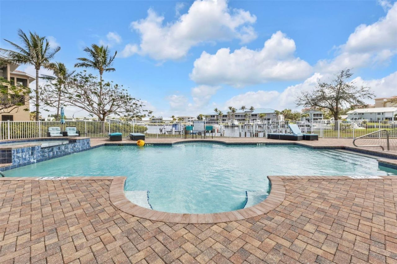 3322 Purple Martin Drive , Unit 127, Punta Gorda, FL 33950 Photo