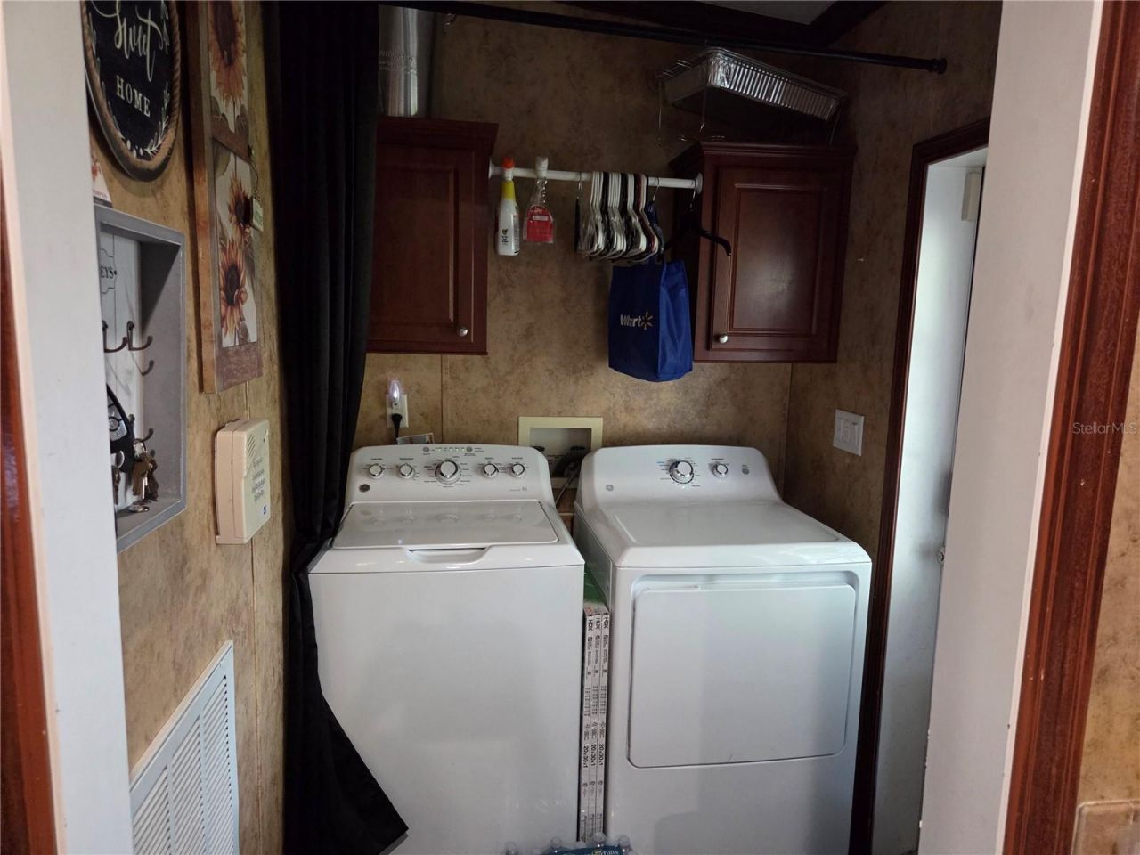 13030 SE 21st Place, Morriston, FL 32668 Photo