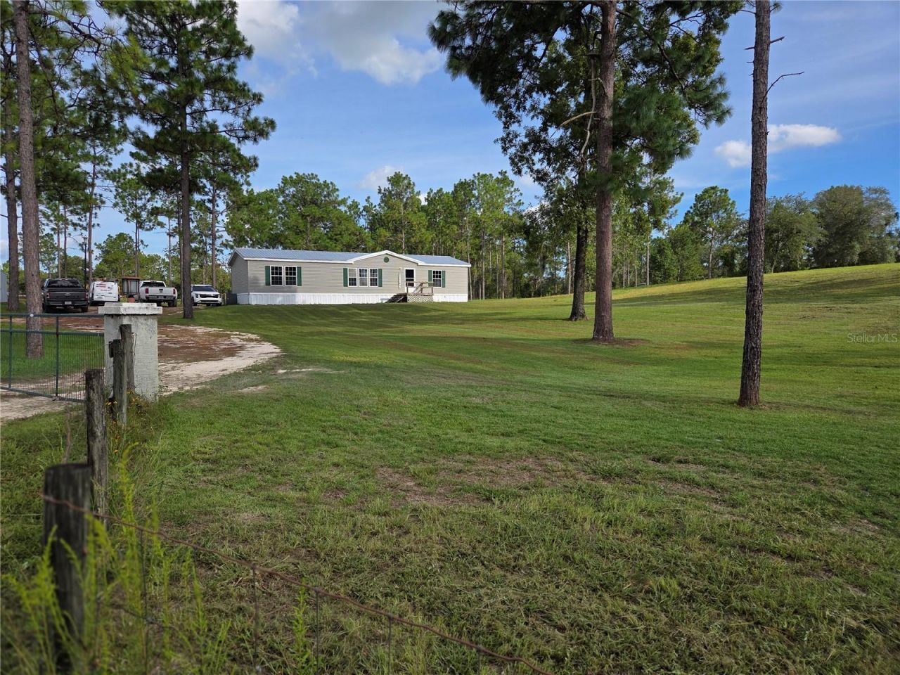 13030 SE 21st Place, Morriston, FL 32668 Photo