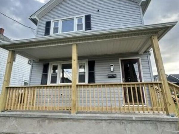 141 W Line Street, Olyphant, PA 18447