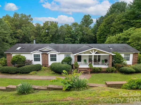 15 Windy Canyon Road, Candler, NC 28715