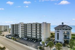 4605 S Ocean Blvd. photo 4