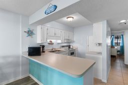 4605 S Ocean Blvd. photo 4