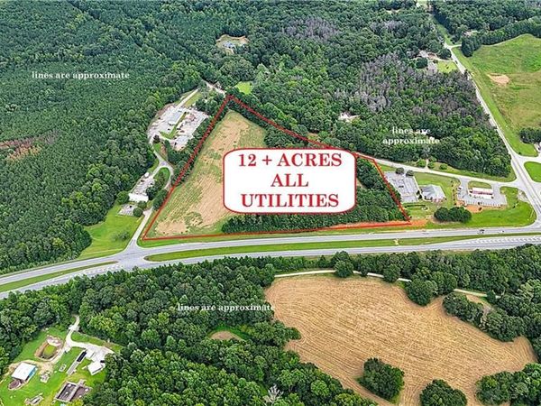 90 Five Points Road , Buchanan, GA 30113