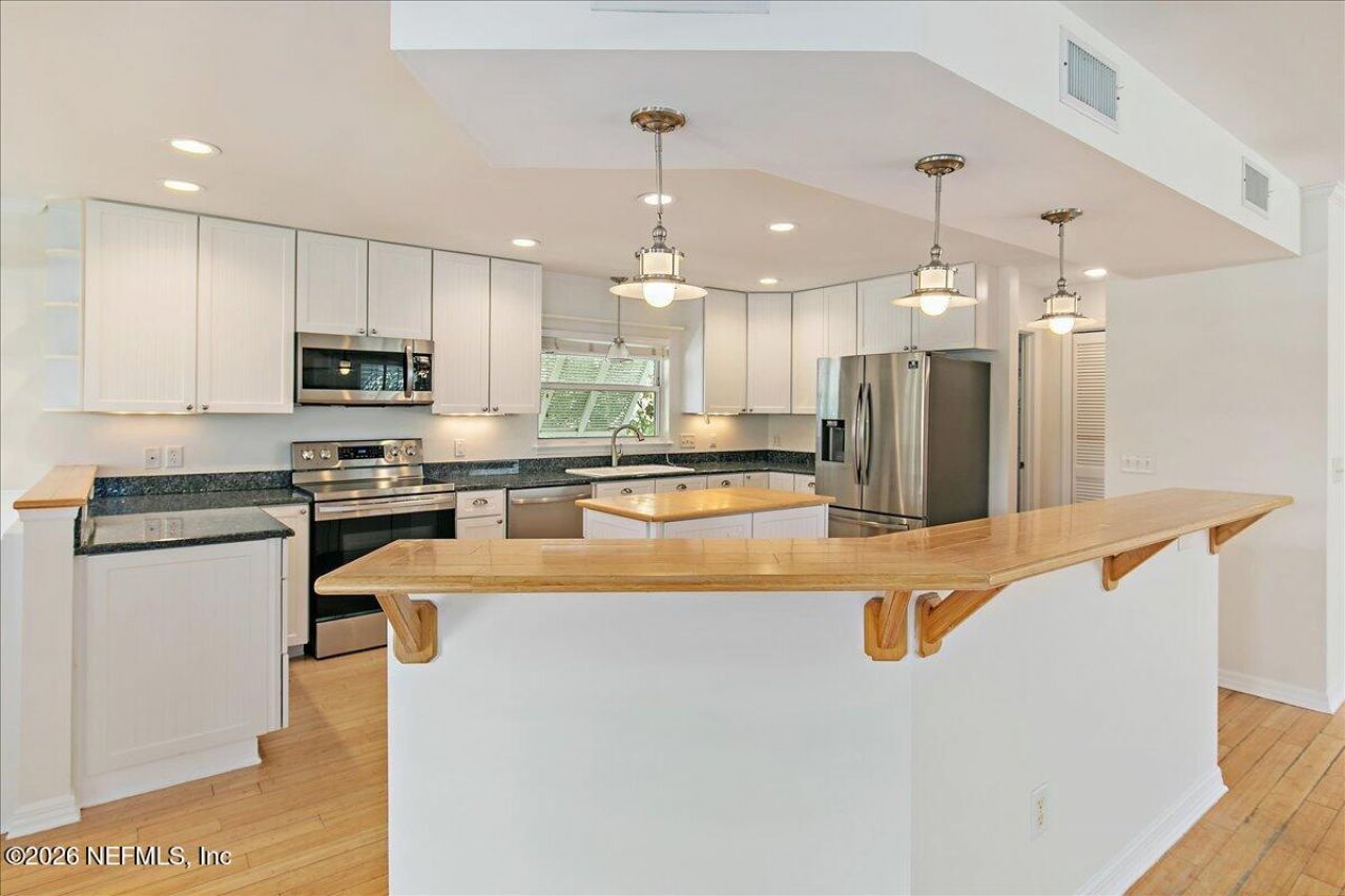 132 Hopkins Street, Neptune Beach, FL 32266 Photo