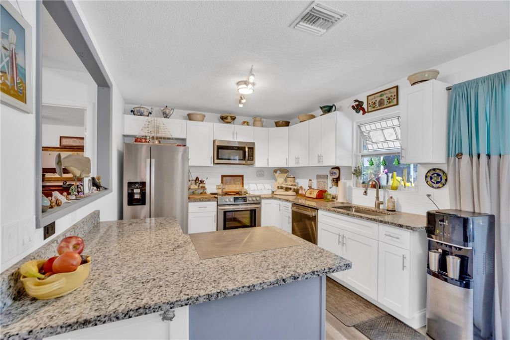 445 Perch Lane, Sebastian, FL 32958 Photo