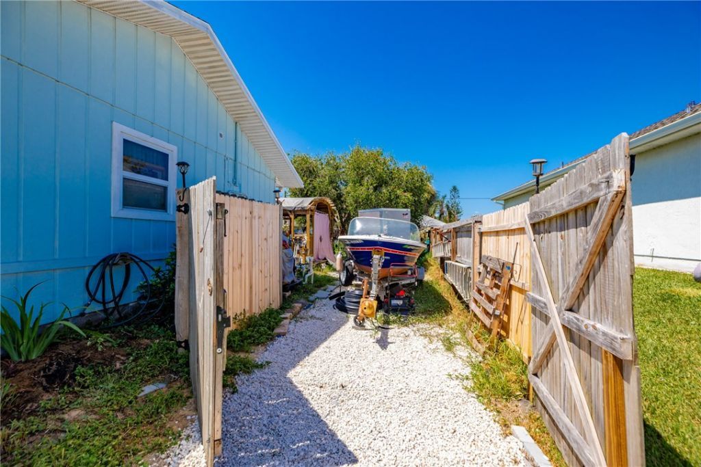 445 Perch Lane, Sebastian, FL 32958 Photo