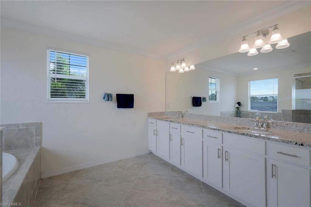 4234 Bluegrass Dr , Fort Myers, FL 33916 Photo