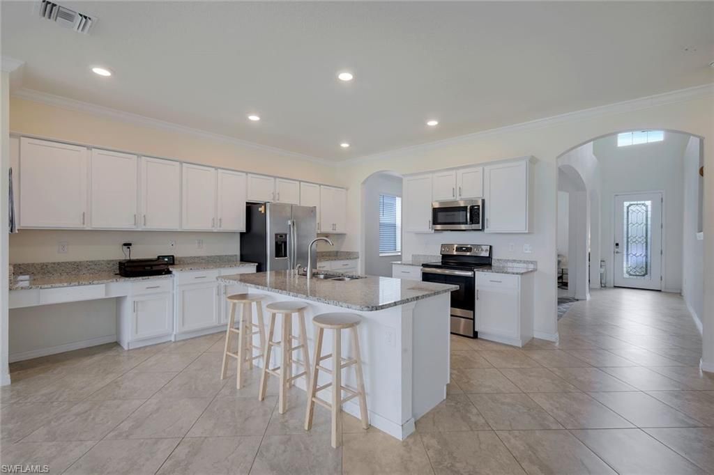4234 Bluegrass Dr , Fort Myers, FL 33916 Photo