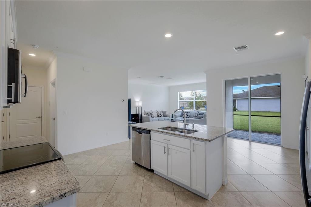 4234 Bluegrass Dr , Fort Myers, FL 33916 Photo