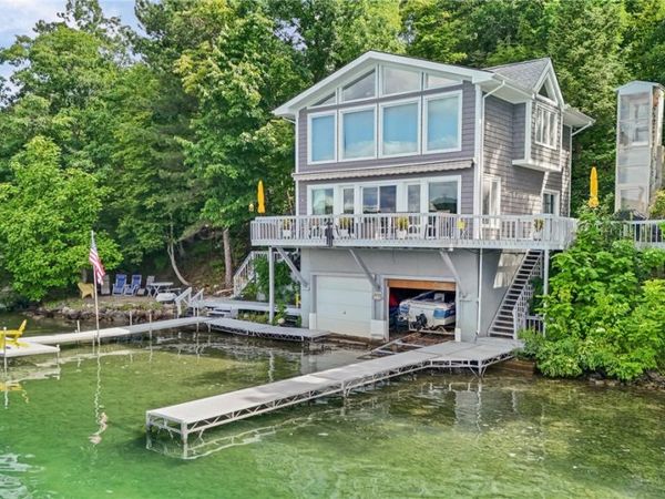 6060 W Bluff Drive , Keuka Park, NY 14478