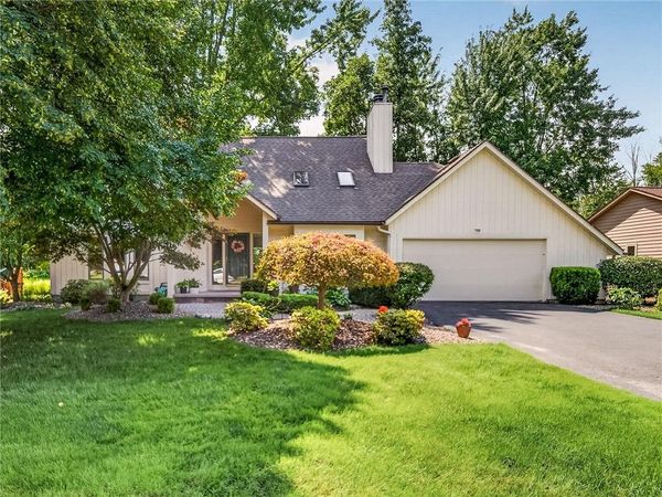 180 Brush Creek Drive , Rochester, NY 14612