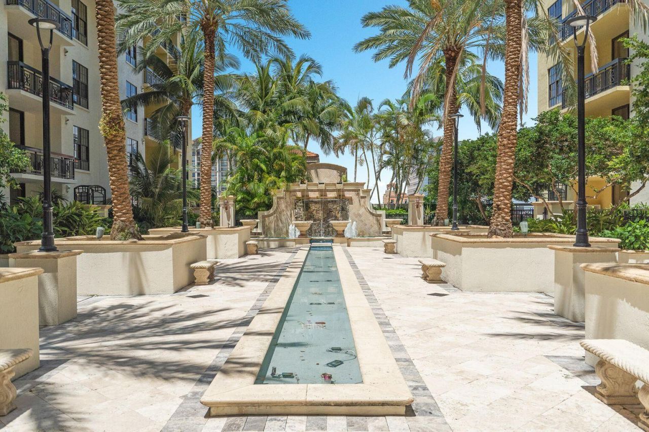 801 S Olive Avenue, Unit 403, West Palm Beach, FL 33401 Photo