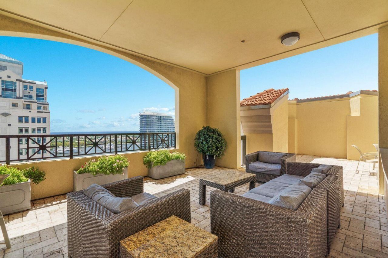 801 S Olive Avenue, Unit 403, West Palm Beach, FL 33401 Photo