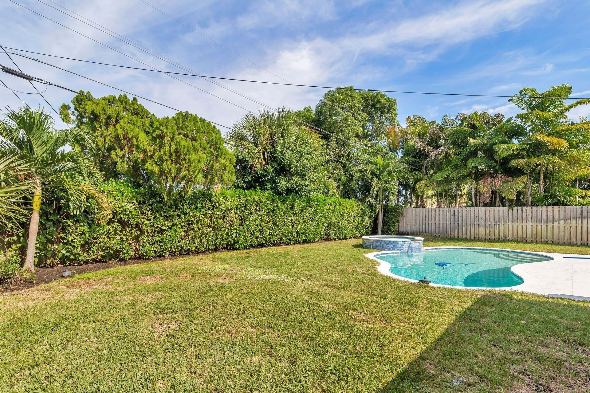 375 Leigh Road, West Palm Beach, FL 33405 Photo