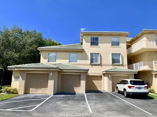 2020 GREENVIEW SHORES Boulevard, Unit 101, Wellington, FL 33414