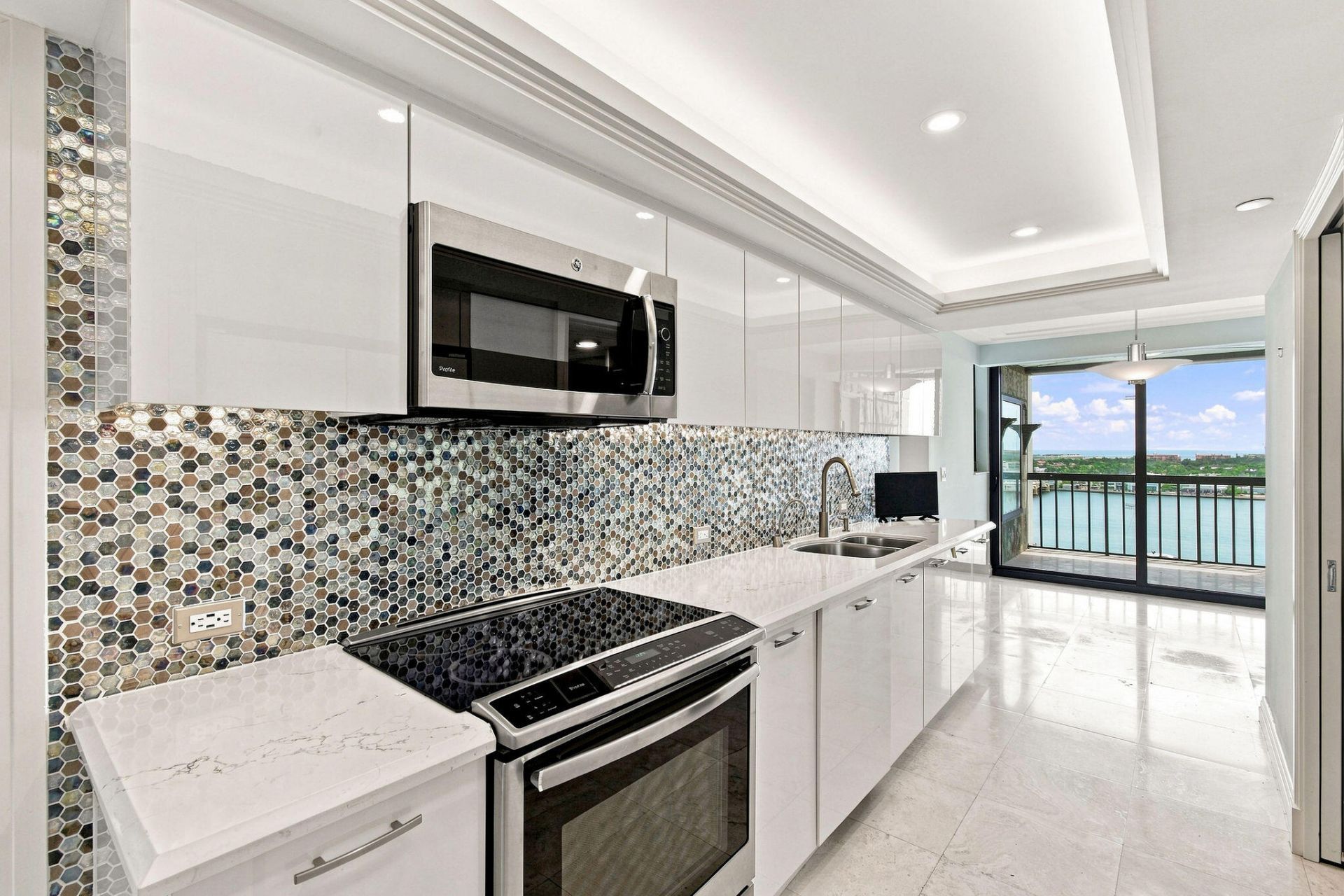 400 N Flagler Drive, Unit 1701, West Palm Beach, FL 33401 Photo