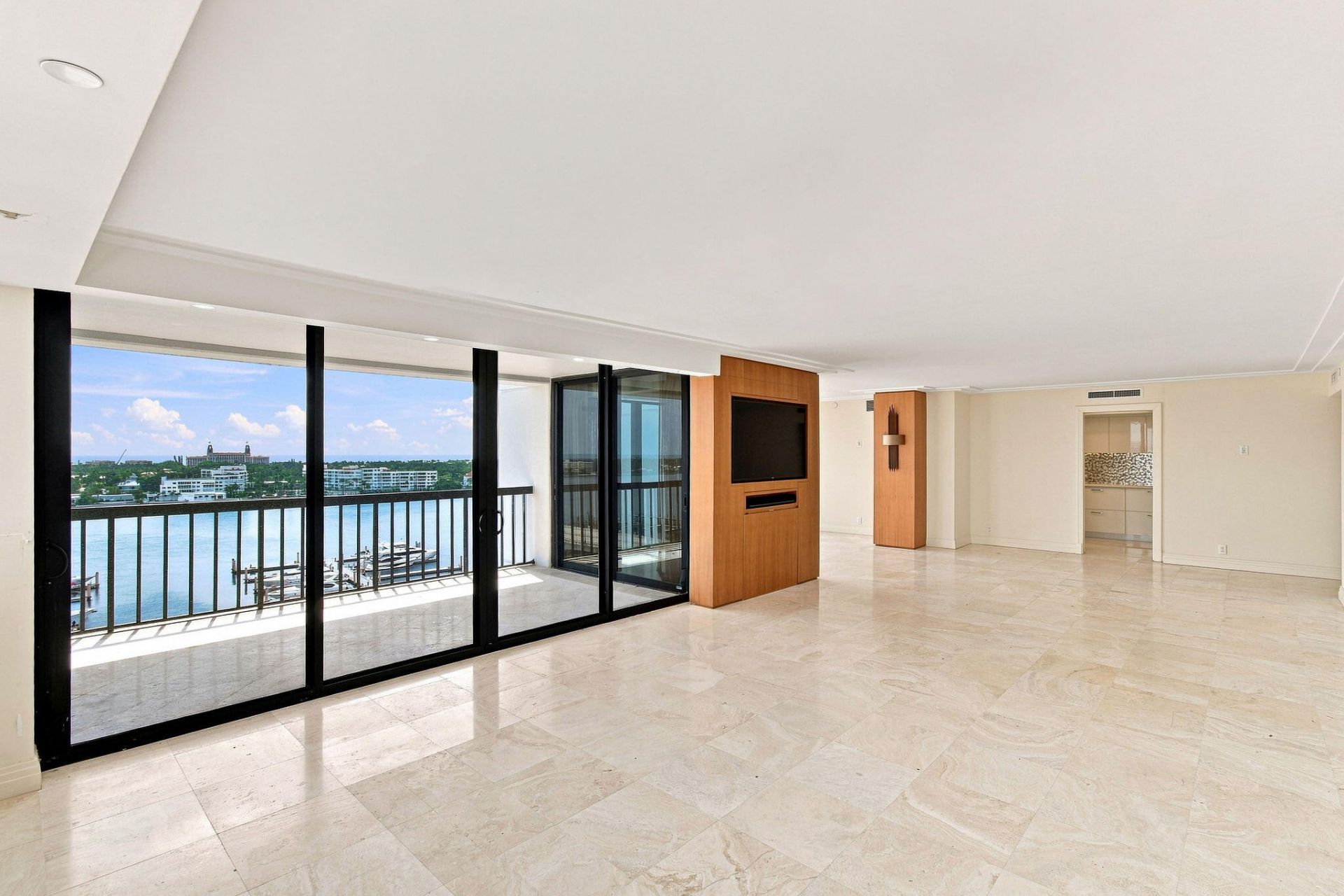 400 N Flagler Drive, Unit 1701, West Palm Beach, FL 33401 Photo