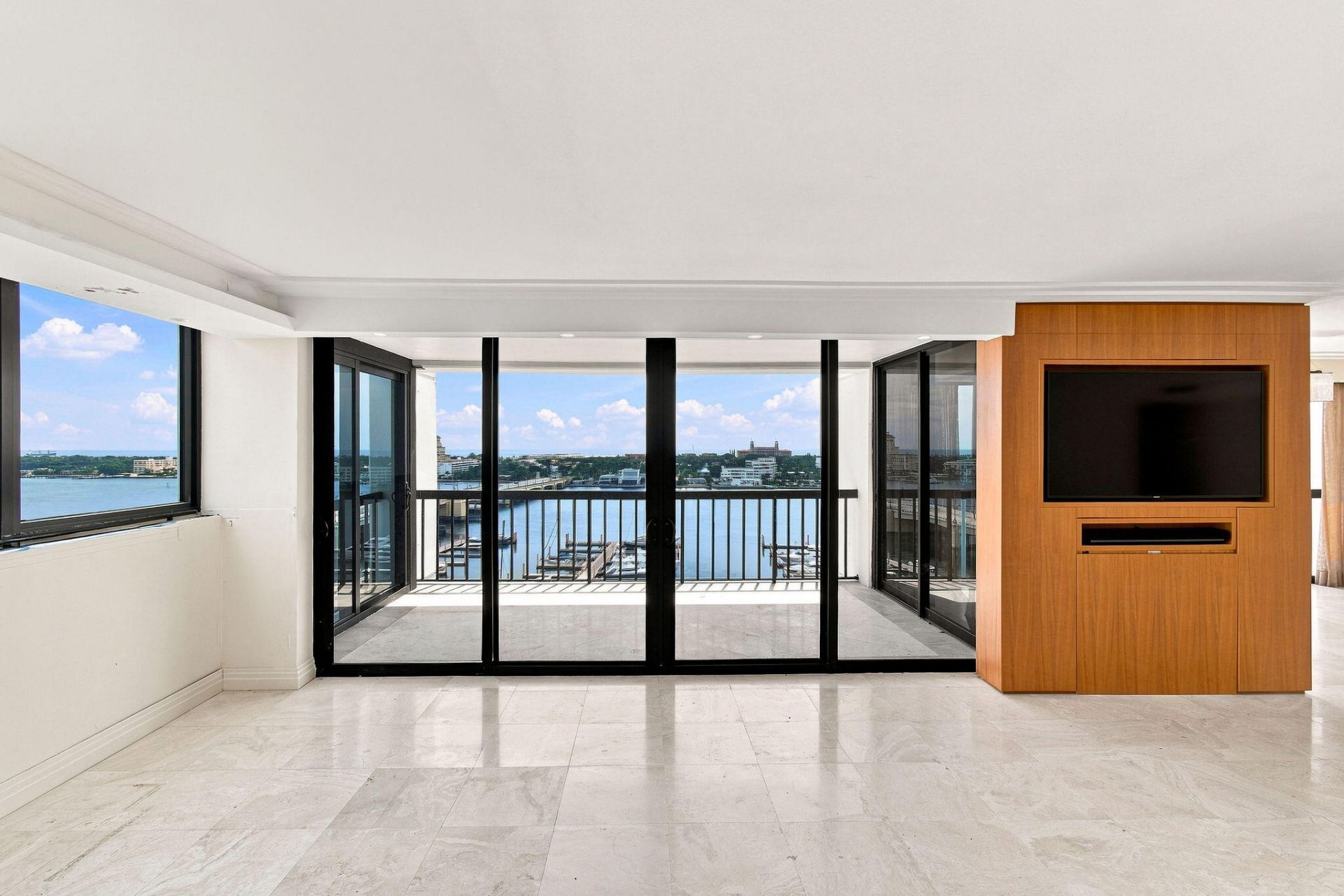 400 N Flagler Drive, Unit 1701, West Palm Beach, FL 33401 Photo